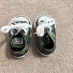 Baby Converse